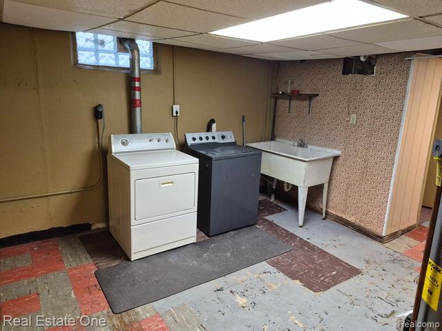 20548 Poinciana, Redford, MI 48240
