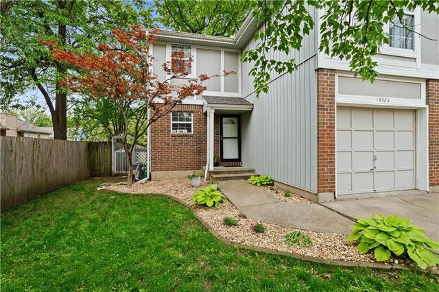 13326 Walnut Street, Kansas City, MO 64145