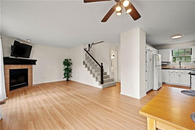 13326 Walnut Street, Kansas City, MO 64145
