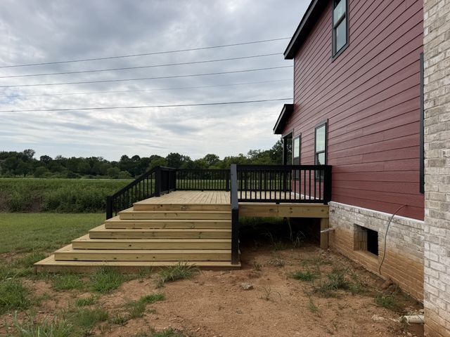 960 W Trimble Rd, Milton, TN 37118