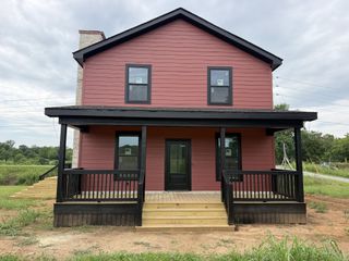960 W Trimble Rd, Milton, TN 37118