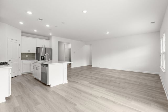 1024 Lauryn Oak Loop, Longs, SC 29568