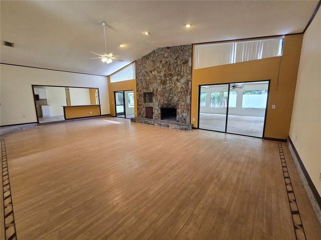 1115 OLD POLK CITY ROAD, Lakeland, FL 33809