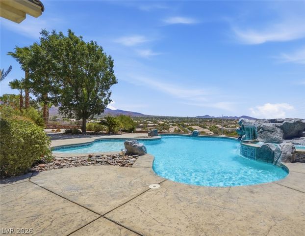 2266 Driftwood Tide Avenue, Henderson, NV 89052