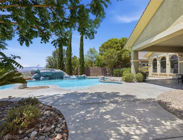 2266 Driftwood Tide Avenue, Henderson, NV 89052