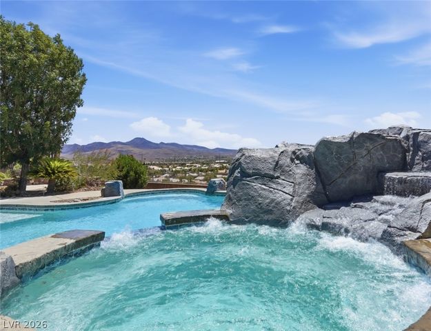 2266 Driftwood Tide Avenue, Henderson, NV 89052