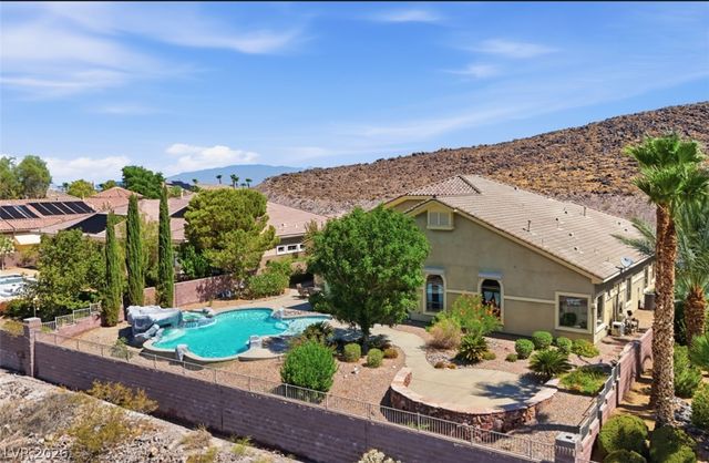 2266 Driftwood Tide Avenue, Henderson, NV 89052