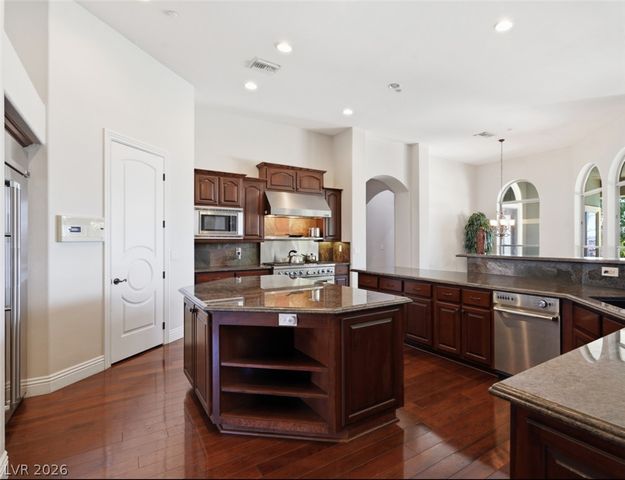 2266 Driftwood Tide Avenue, Henderson, NV 89052