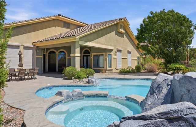 2266 Driftwood Tide Avenue, Henderson, NV 89052
