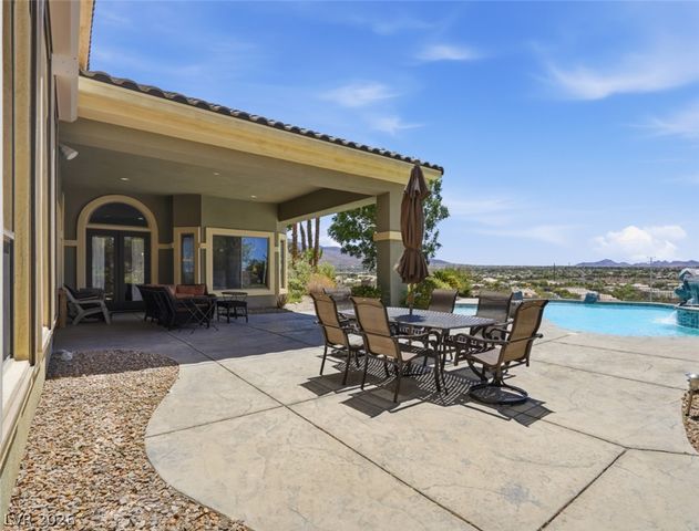2266 Driftwood Tide Avenue, Henderson, NV 89052