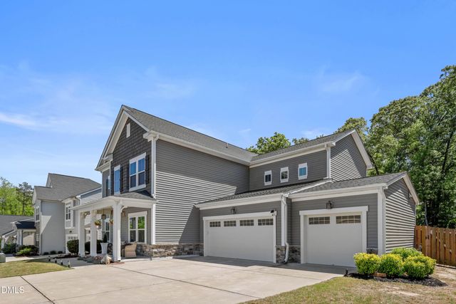 2400 Heathland Farm Drive, Fuquay Varina, NC 27526