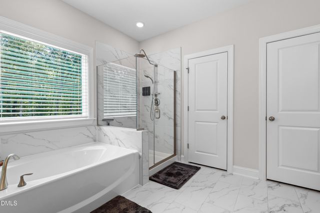 2400 Heathland Farm Drive, Fuquay Varina, NC 27526