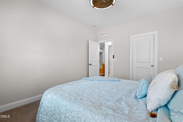 2400 Heathland Farm Drive, Fuquay Varina, NC 27526