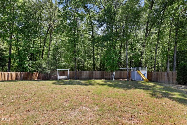 2400 Heathland Farm Drive, Fuquay Varina, NC 27526