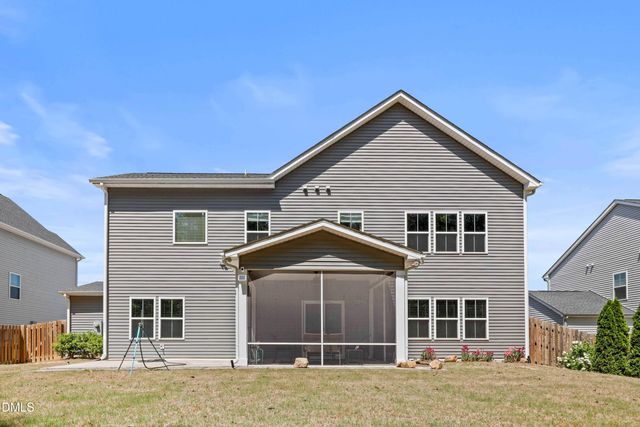 2400 Heathland Farm Drive, Fuquay Varina, NC 27526