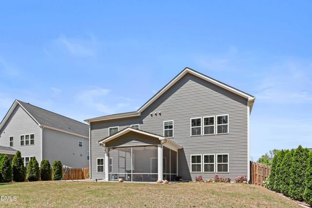 2400 Heathland Farm Drive, Fuquay Varina, NC 27526