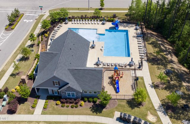 2400 Heathland Farm Drive, Fuquay Varina, NC 27526