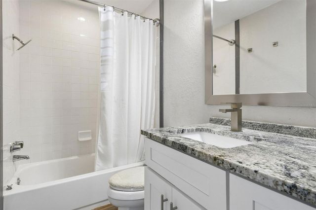 7210 14TH STREET N, St Petersburg, FL 33702