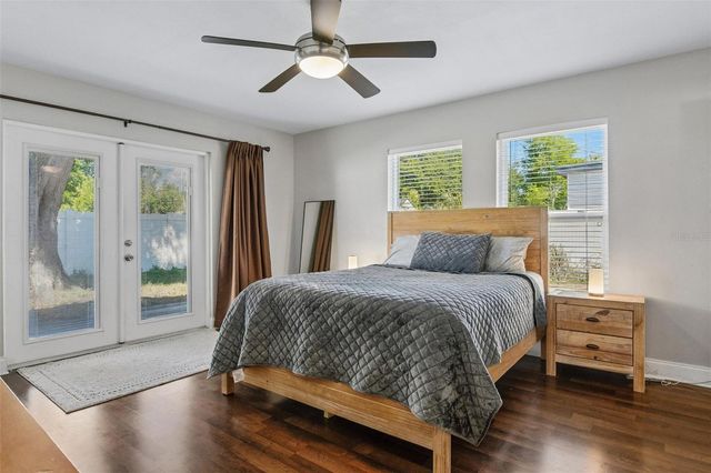 7210 14TH STREET N, St Petersburg, FL 33702