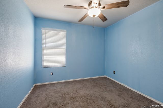 2435 Pechora Pipit, New Braunfels, TX 78130