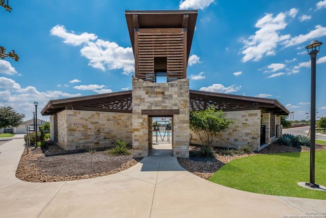 2435 Pechora Pipit, New Braunfels, TX 78130