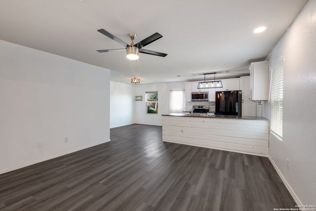 2435 Pechora Pipit, New Braunfels, TX 78130