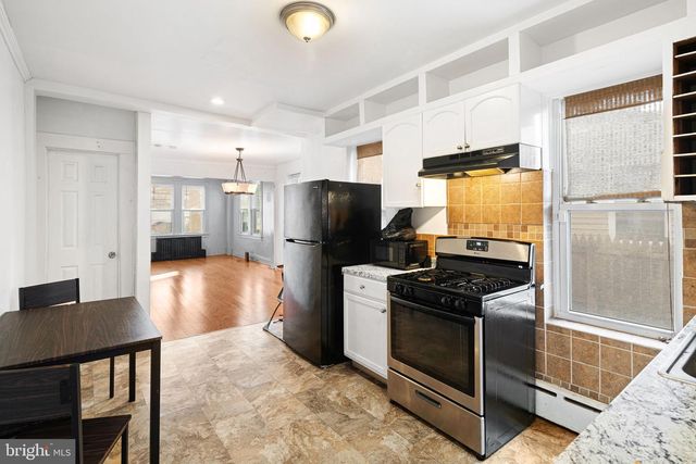 637 WALTON AVE, Beverly, NJ 08010