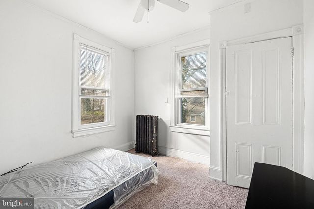 637 WALTON AVE, Beverly, NJ 08010