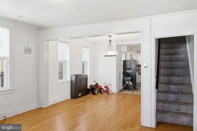 637 WALTON AVE, Beverly, NJ 08010