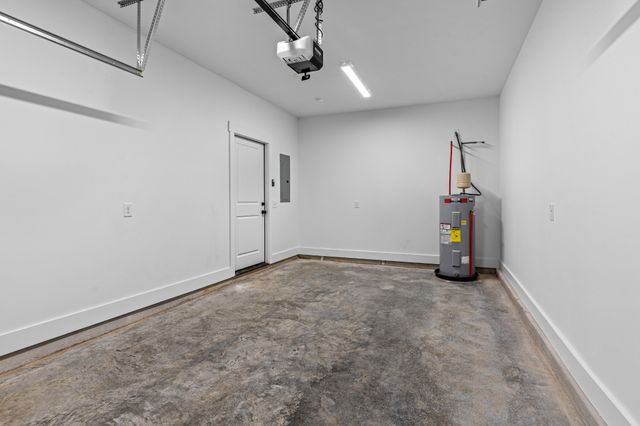 705 S Wall St, Shelbyville, TN 37160