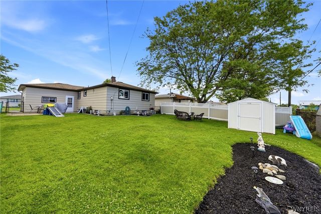107 Bronx Drive, Cheektowaga, NY 14227