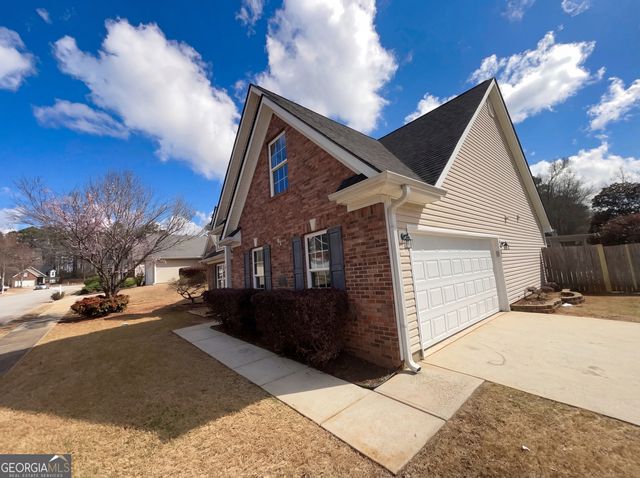 2 Austin Court, Newnan, GA 30263