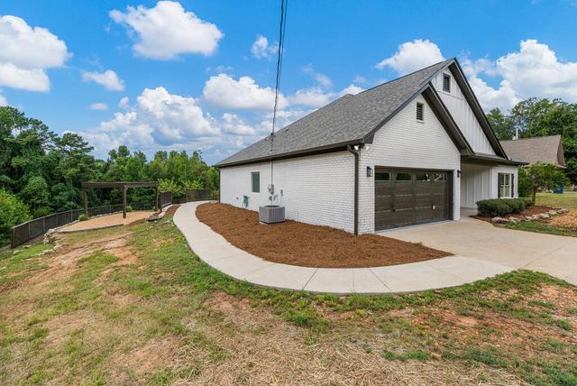 479 Lee Road 0315, Salem, AL 36877