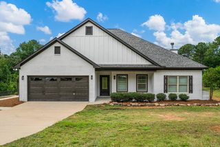 479 Lee Road 0315, Salem, AL 36877