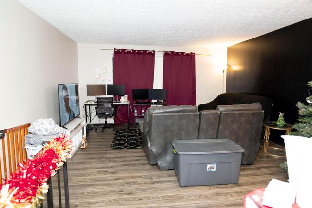 3654 Walnut Creek Drive, Columbus, OH 43224