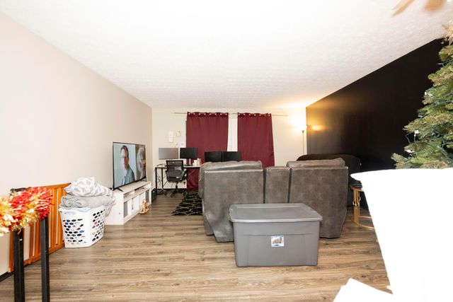 3654 Walnut Creek Drive, Columbus, OH 43224