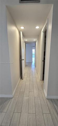 800 Parkview Dr 430, Hallandale Beach, FL 33009