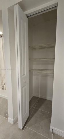800 Parkview Dr 430, Hallandale Beach, FL 33009