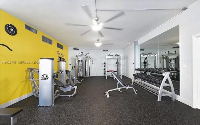 800 Parkview Dr 430, Hallandale Beach, FL 33009