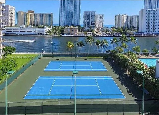 800 Parkview Dr 430, Hallandale Beach, FL 33009