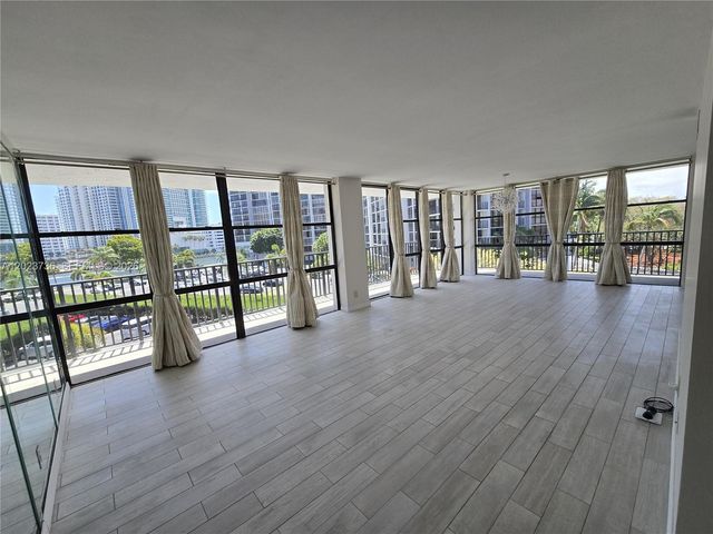 800 Parkview Dr 430, Hallandale Beach, FL 33009