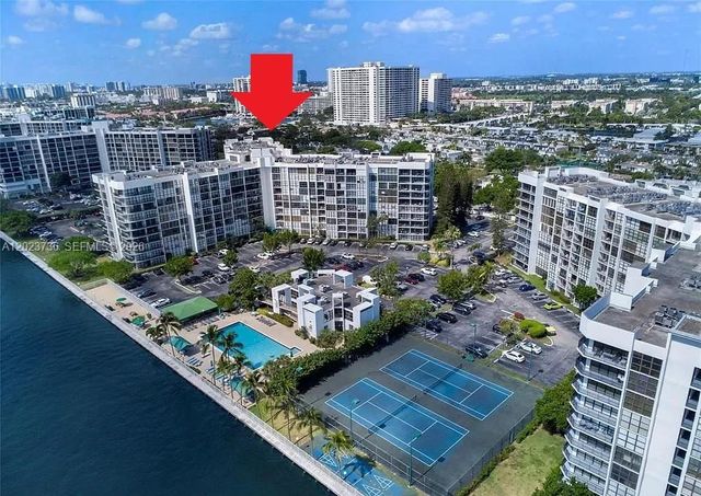 800 Parkview Dr 430, Hallandale Beach, FL 33009