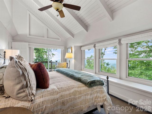 337 Rhododendron Lane, Burnsville, NC 28714