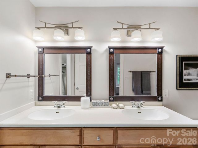 337 Rhododendron Lane, Burnsville, NC 28714