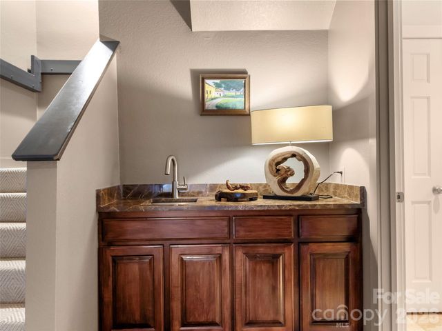 337 Rhododendron Lane, Burnsville, NC 28714