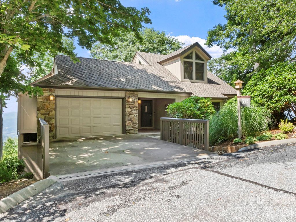 337 Rhododendron Lane, Burnsville, NC 28714