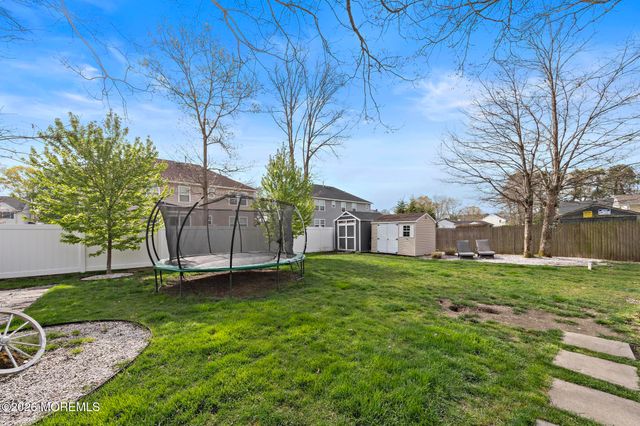 139 Bosun Avenue, Manahawkin, NJ 08050