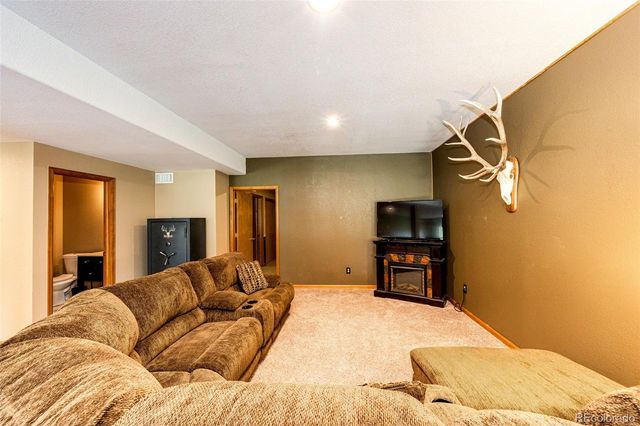 35723 Elkridge Run, Elizabeth, CO 80107