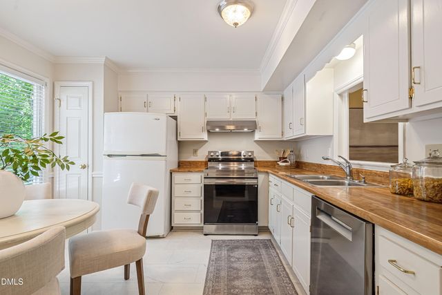 1523 Woodcroft Drive, Raleigh, NC 27609