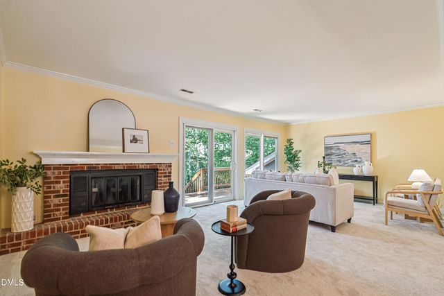 1523 Woodcroft Drive, Raleigh, NC 27609